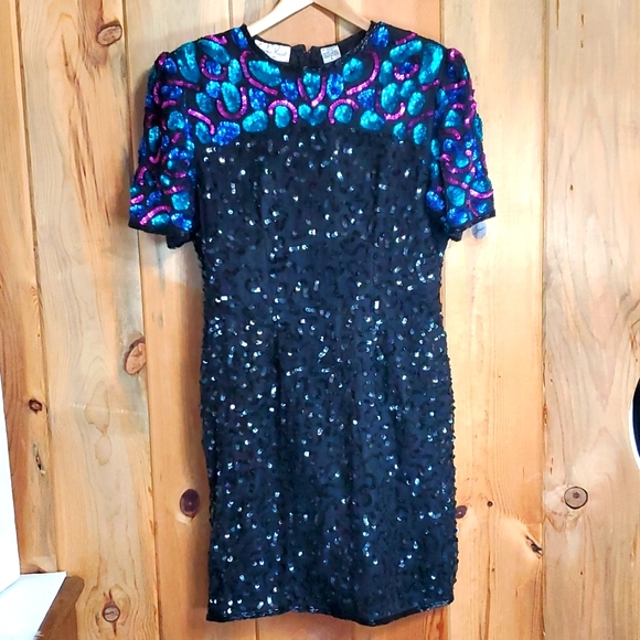 Laurence Kazar Dresses & Skirts - 🐞 Vintage Sequin Dress Size L